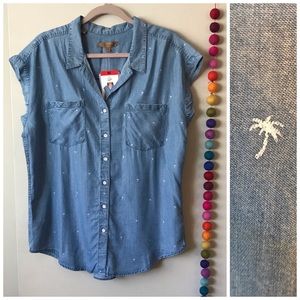 Jachs girlfriend palm tree print chambray top